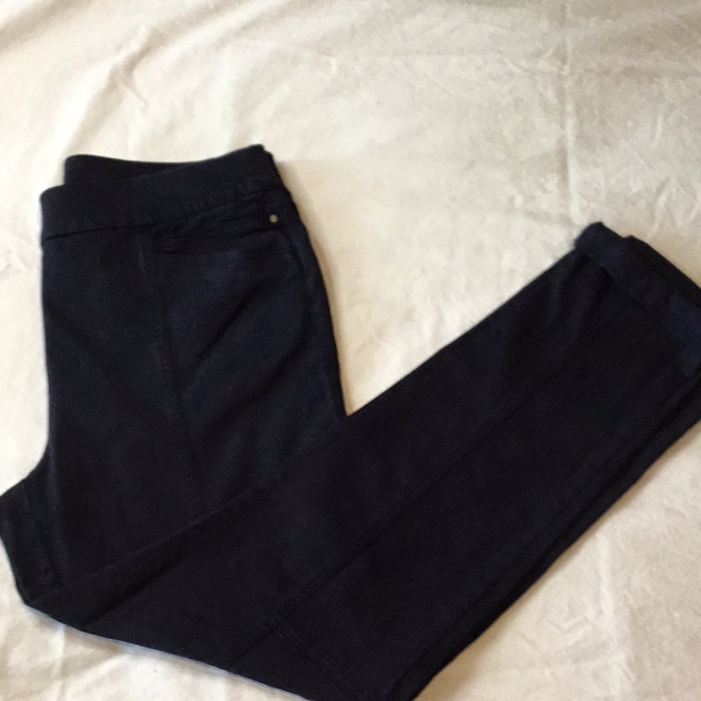 Chico's black Slimming technology  Pants. Comfortable classic. Chico,s 1 (8)